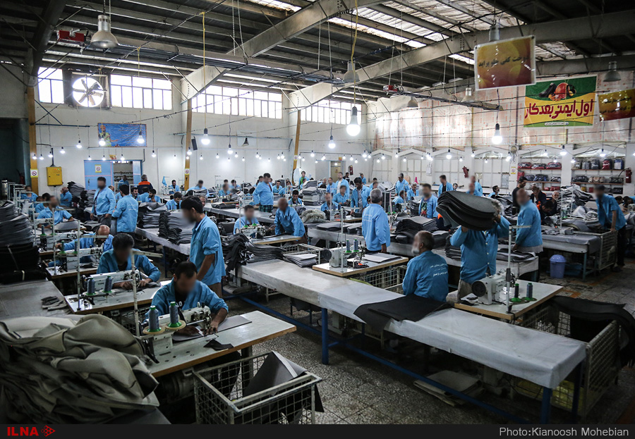 بیش از 24 هزار نفر در زندان های کشور شاغل هستند